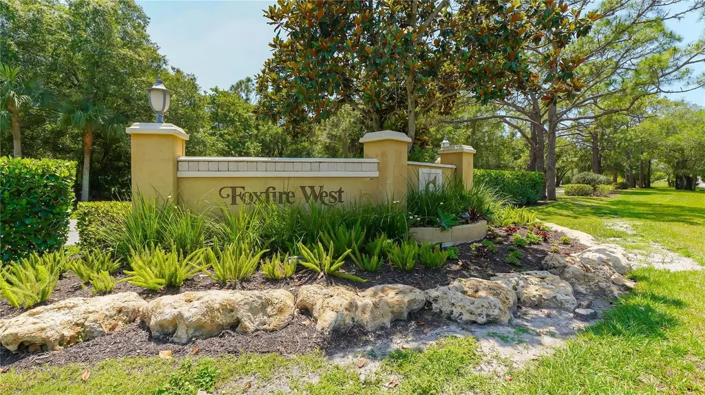 4855 Hoyer Drive Sarasota FL 34241