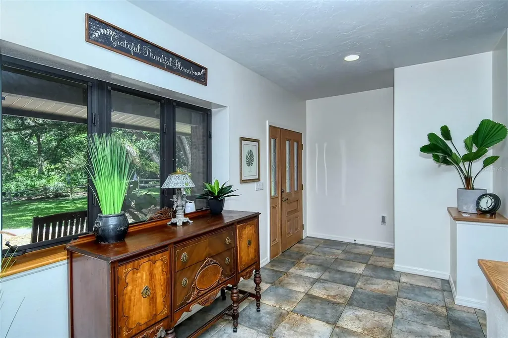 4855 Hoyer Drive Sarasota FL 34241