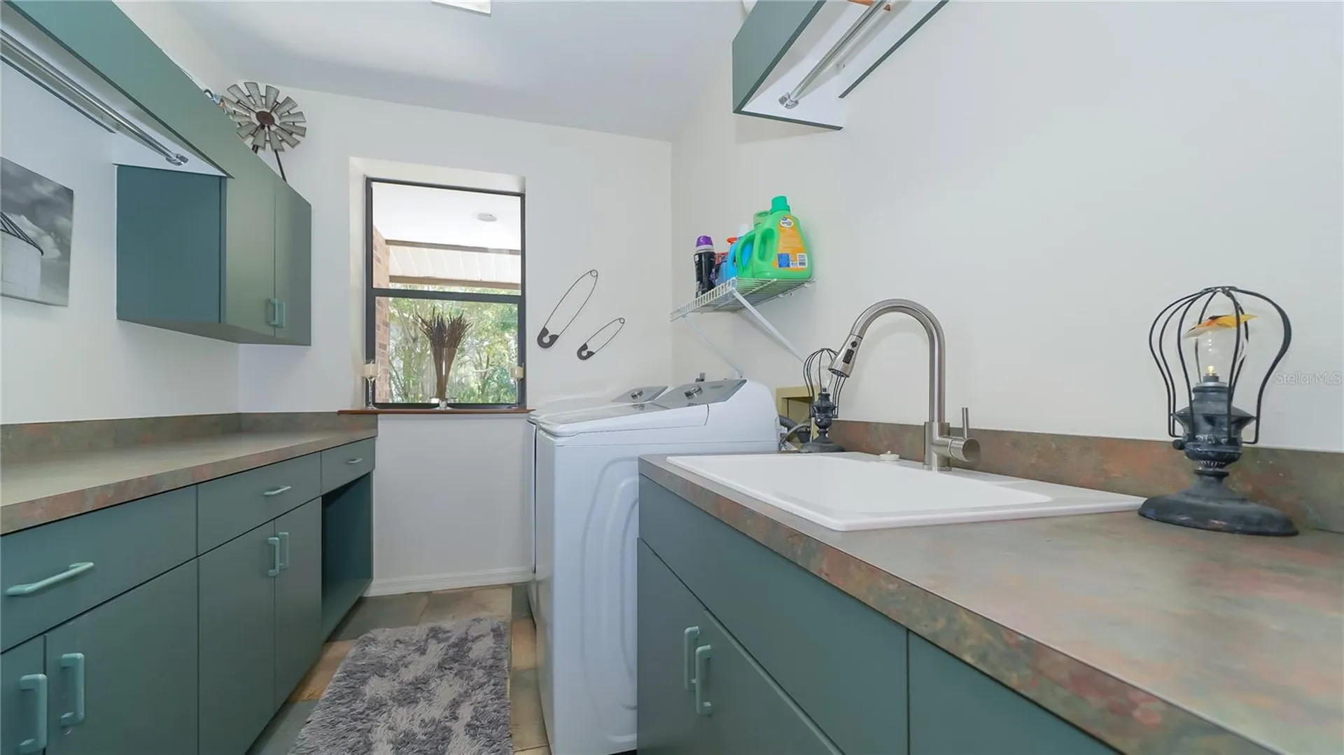 4855 Hoyer Drive Sarasota FL 34241