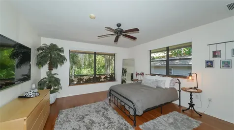 4855 Hoyer Drive Sarasota FL 34241