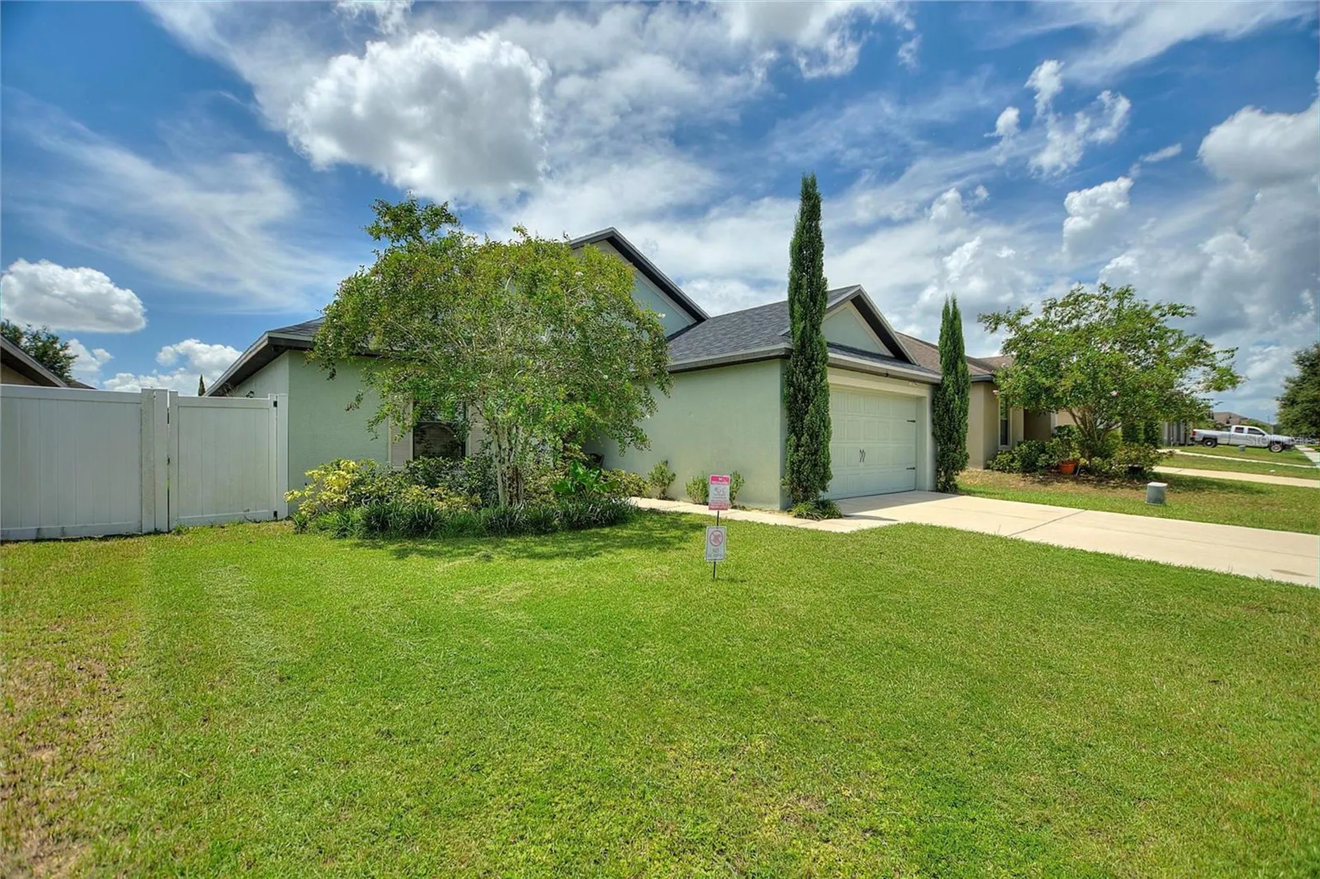 1230 Woodlark Drive Haines City FL 33844