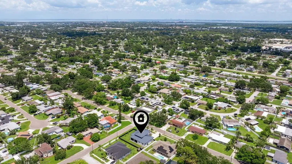 6396 18th Street N St Petersburg FL 33702