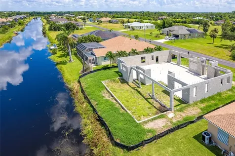 191 Tournament Road Rotonda West FL 33947