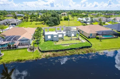191 Tournament Road Rotonda West FL 33947