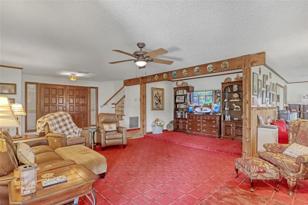 5005 Highway 1 Mims FL 32754