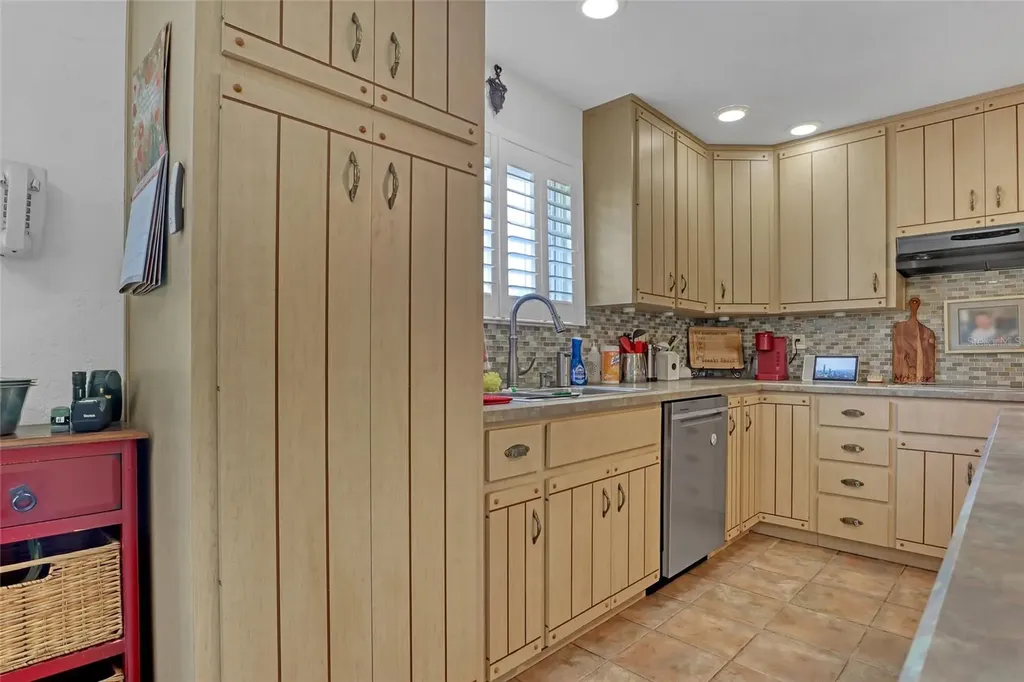 5005 Highway 1 Mims FL 32754