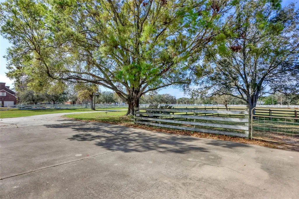 5005 Highway 1 Mims FL 32754