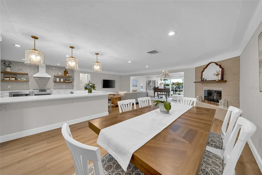 2025 Michigan Avenue NE St Petersburg FL 33703