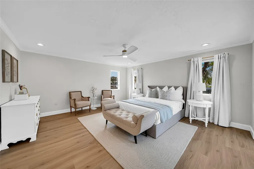 2025 Michigan Avenue NE St Petersburg FL 33703