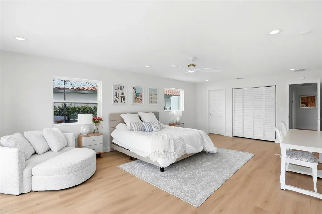 2025 Michigan Avenue NE St Petersburg FL 33703