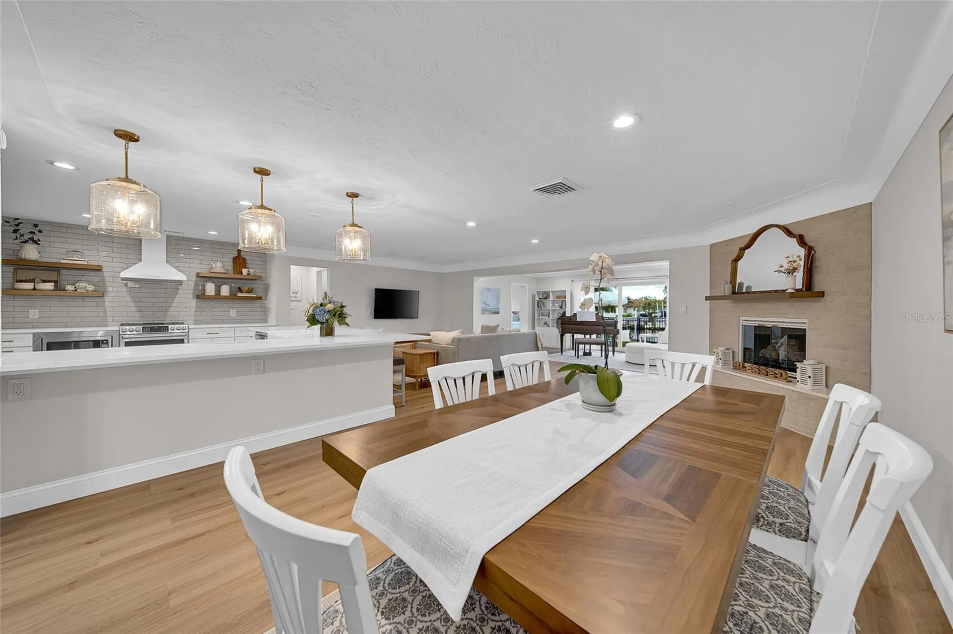 2025 Michigan Avenue NE St Petersburg FL 33703