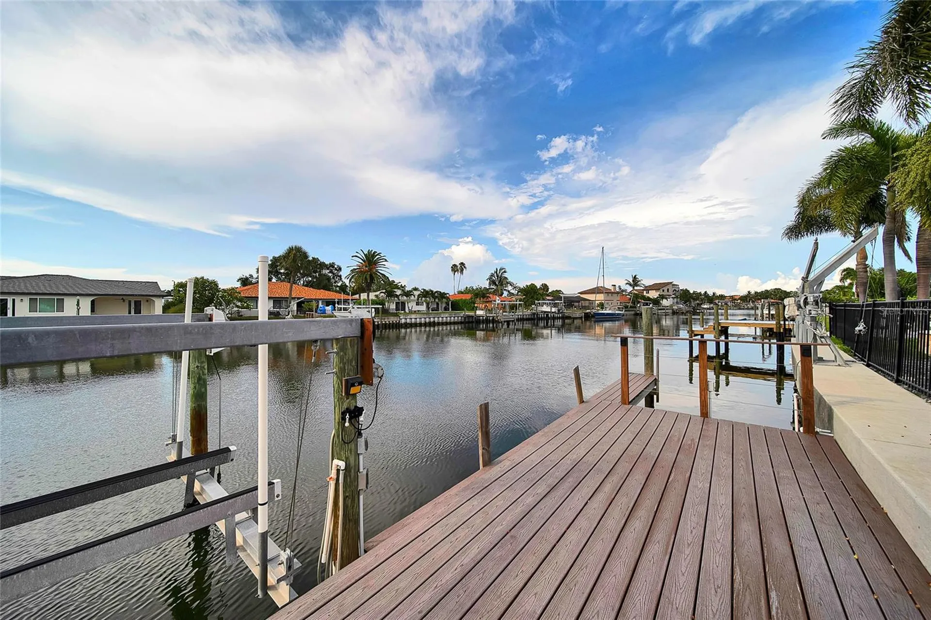 2025 Michigan Avenue NE St Petersburg FL 33703