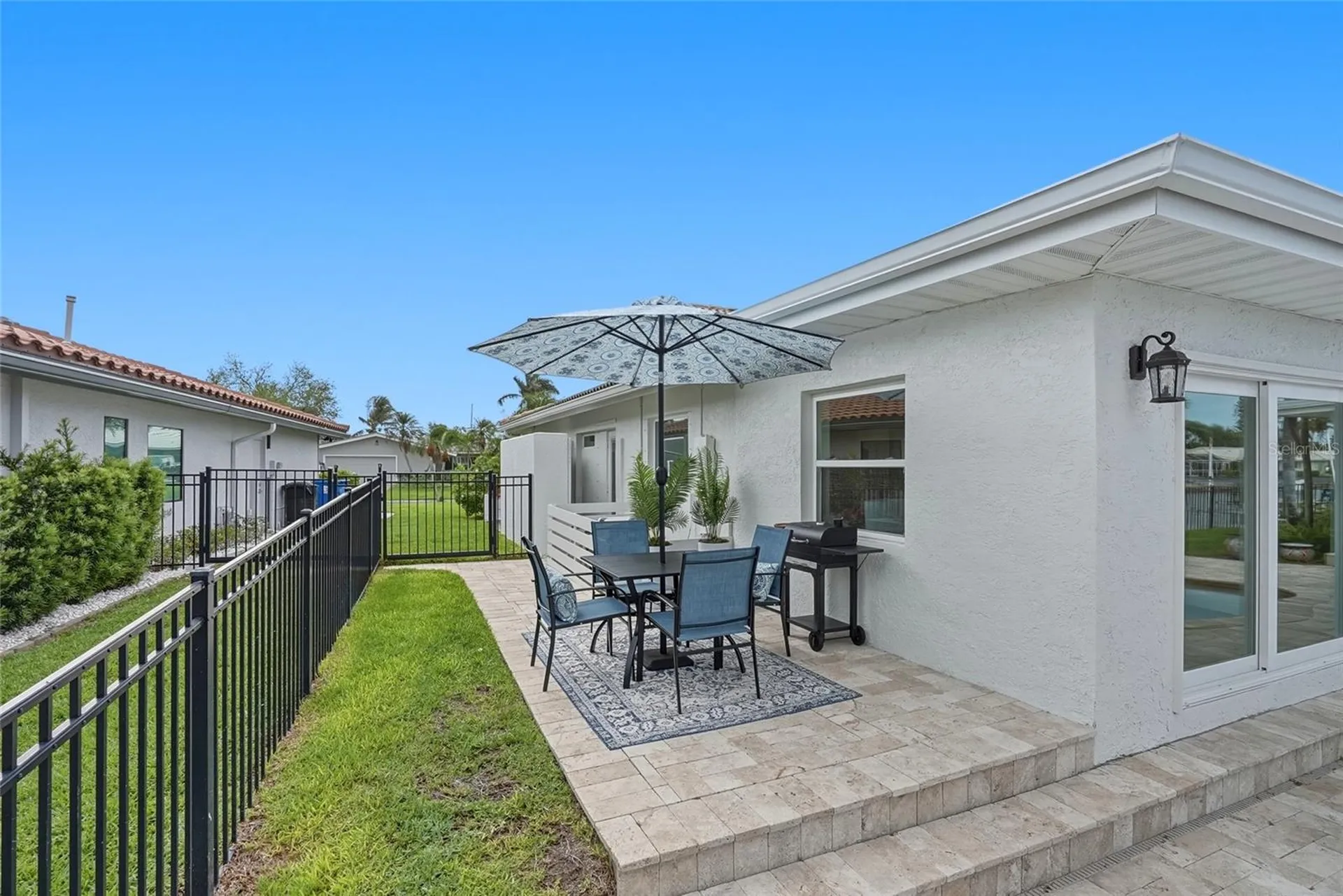 2025 Michigan Avenue NE St Petersburg FL 33703