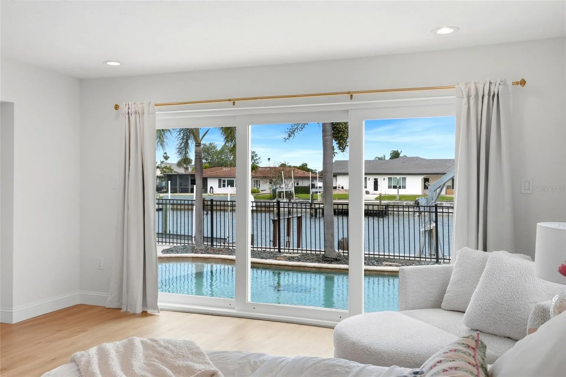 2025 Michigan Avenue NE St Petersburg FL 33703