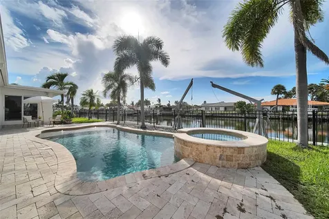 2025 Michigan Avenue NE St Petersburg FL 33703