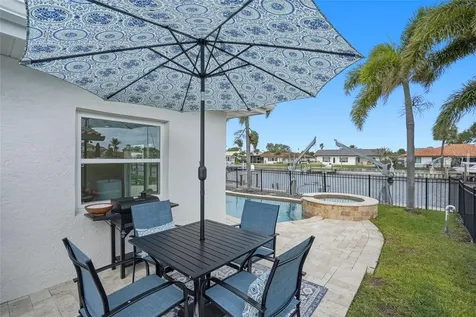 2025 Michigan Avenue NE St Petersburg FL 33703