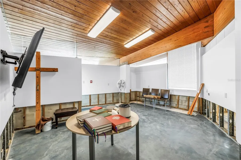 6608 Marina Drive Holmes Beach FL 34217