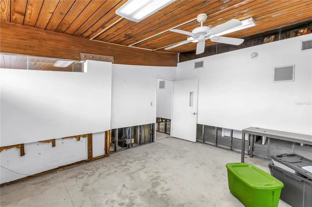 6608 Marina Drive Holmes Beach FL 34217