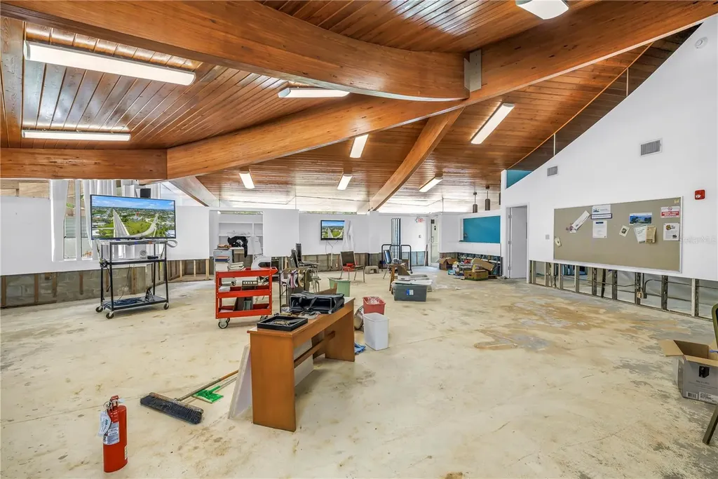 6608 Marina Drive Holmes Beach FL 34217