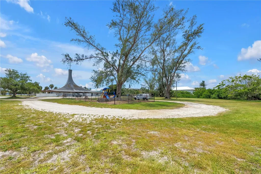 6608 Marina Drive Holmes Beach FL 34217