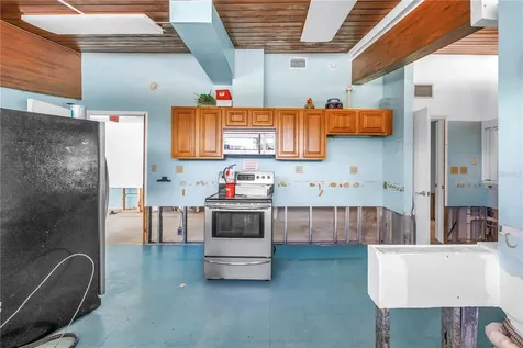 6608 Marina Drive Holmes Beach FL 34217