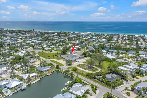 6608 Marina Drive Holmes Beach FL 34217