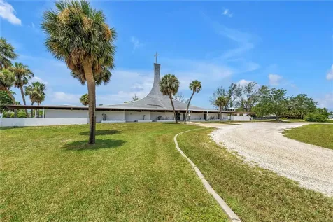 6608 Marina Drive Holmes Beach FL 34217
