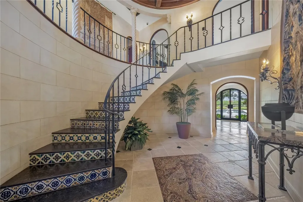139 S Washington Drive Sarasota FL 34236