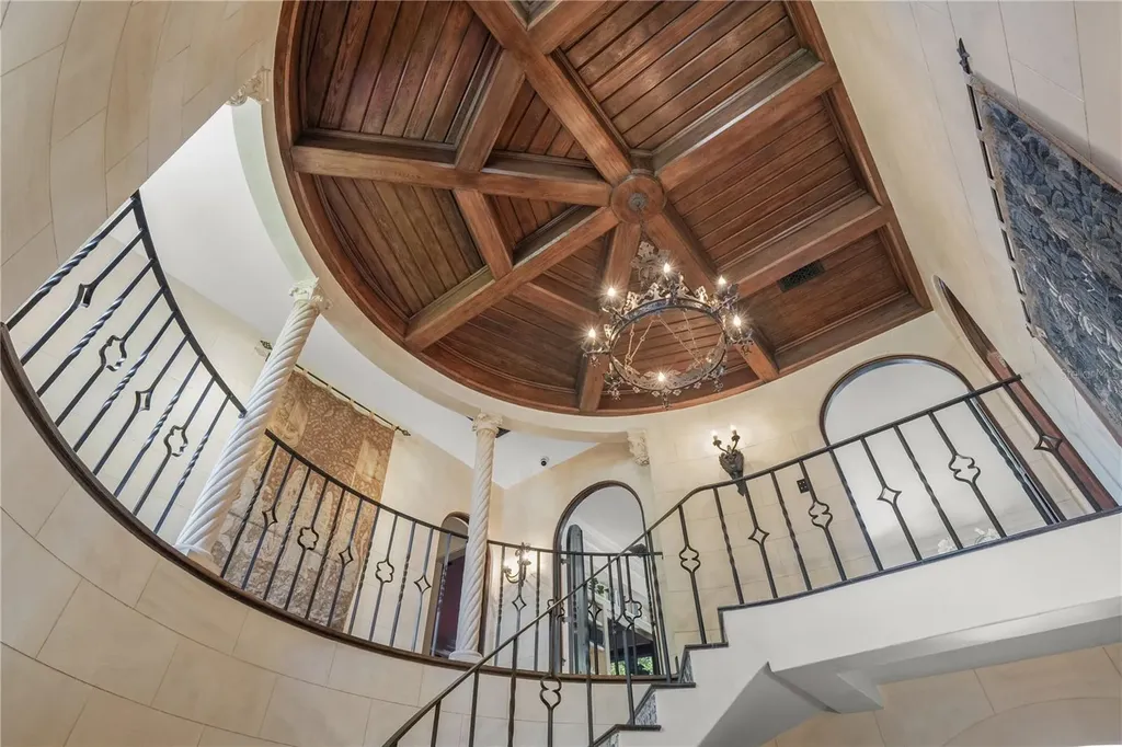 139 S Washington Drive Sarasota FL 34236