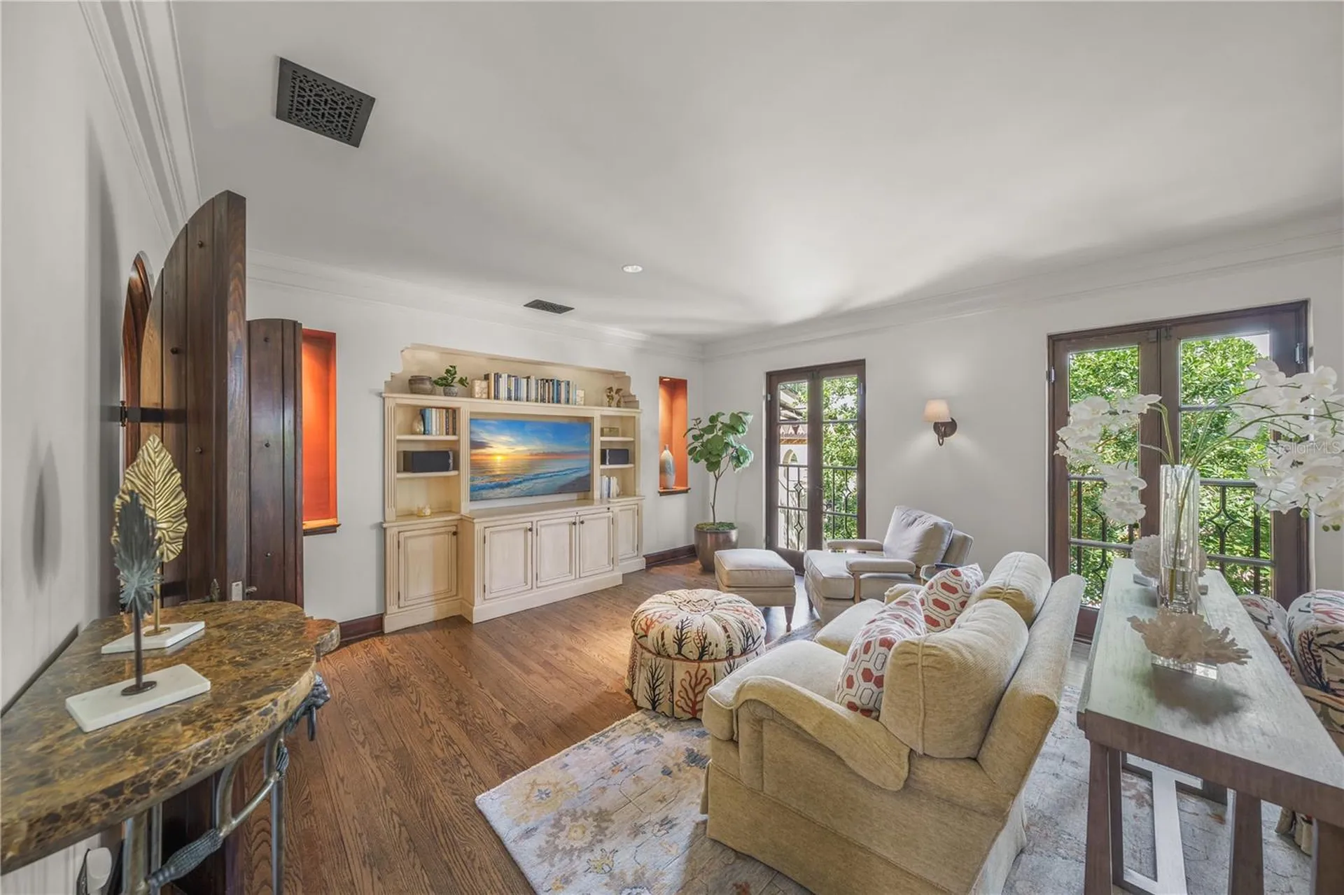 139 S Washington Drive Sarasota FL 34236