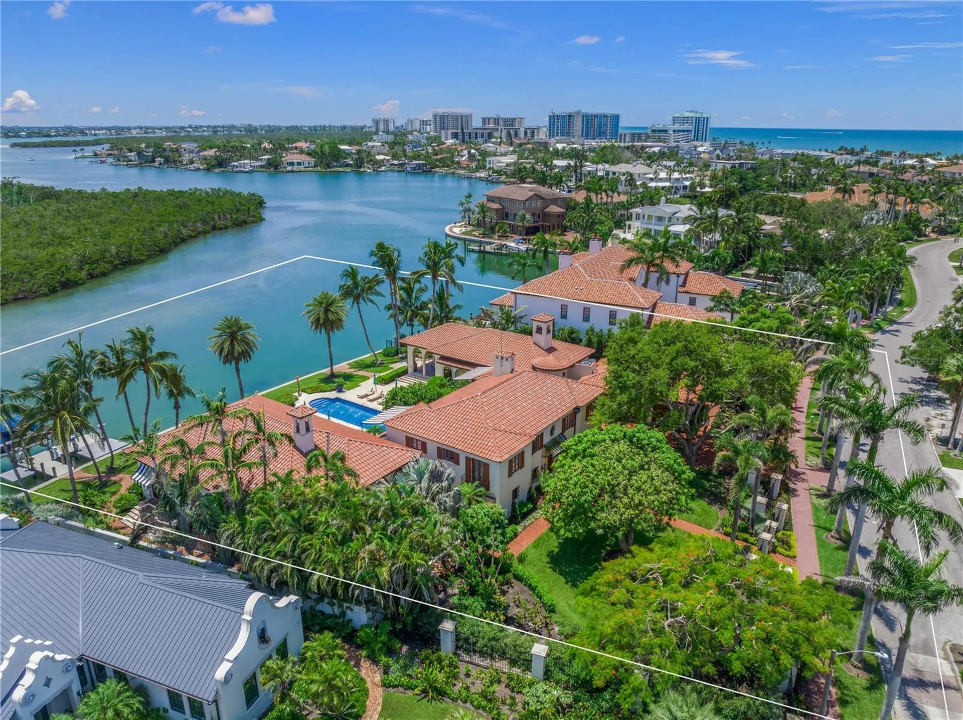 139 S Washington Drive Sarasota FL 34236