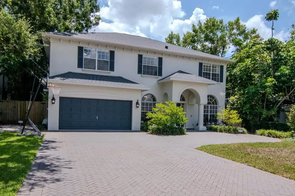 3306 W Dorchester Street Tampa FL 33611