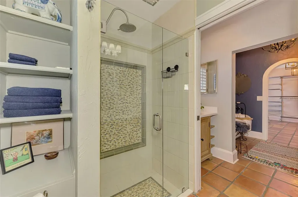 3838 Flores Avenue Sarasota FL 34239