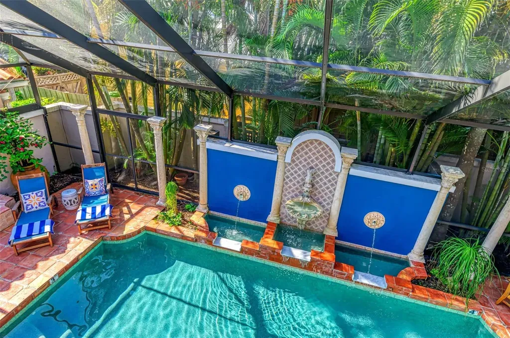 3838 Flores Avenue Sarasota FL 34239