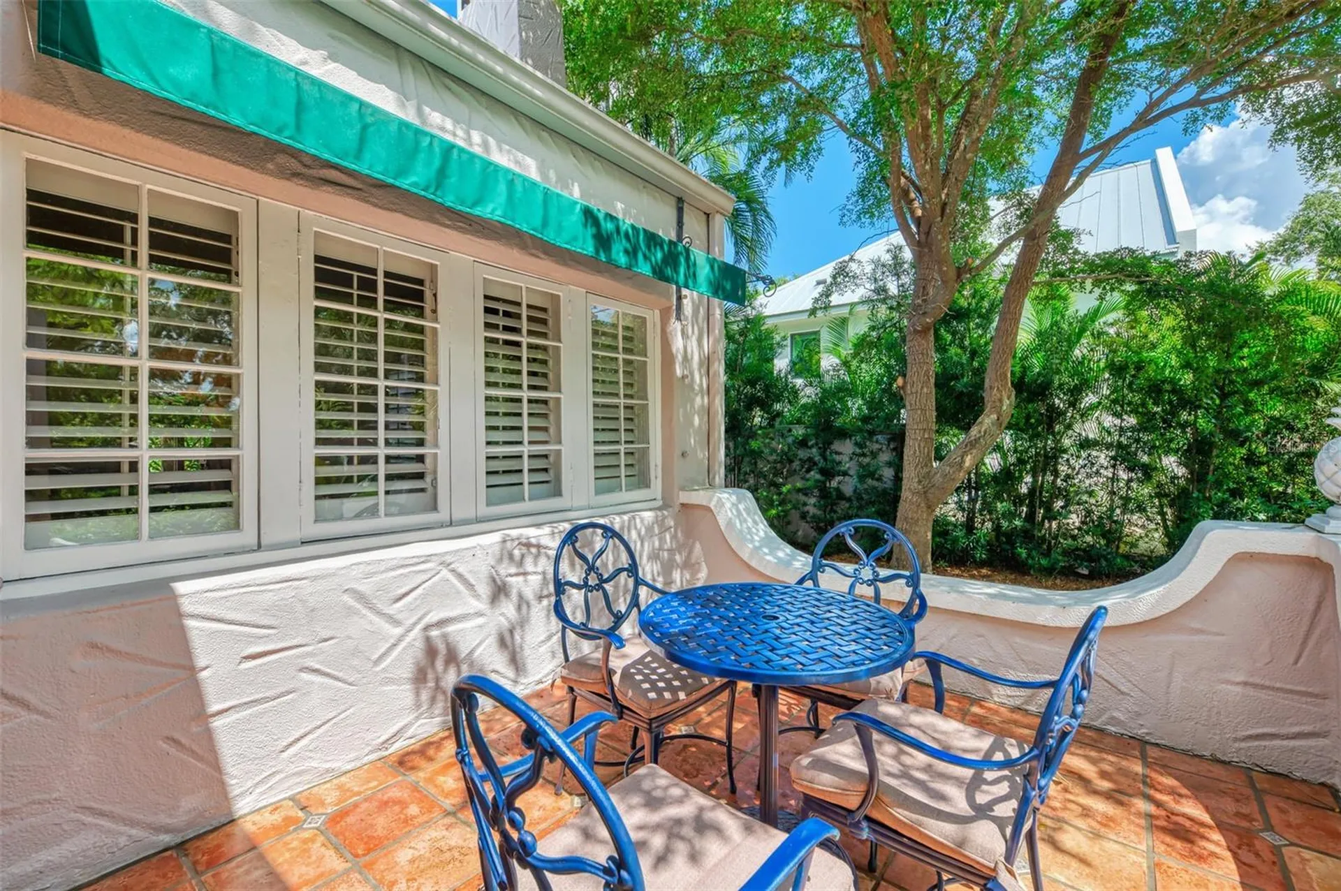 3838 Flores Avenue Sarasota FL 34239