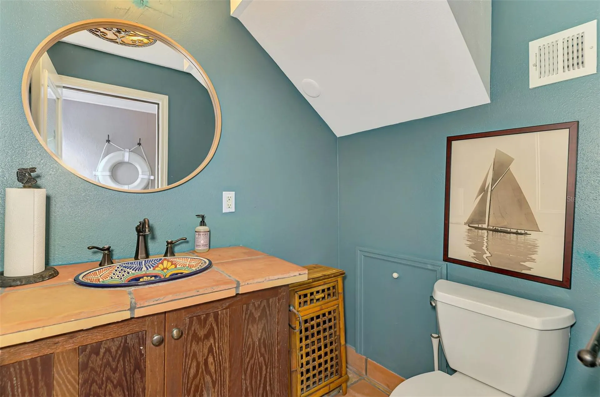 3838 Flores Avenue Sarasota FL 34239