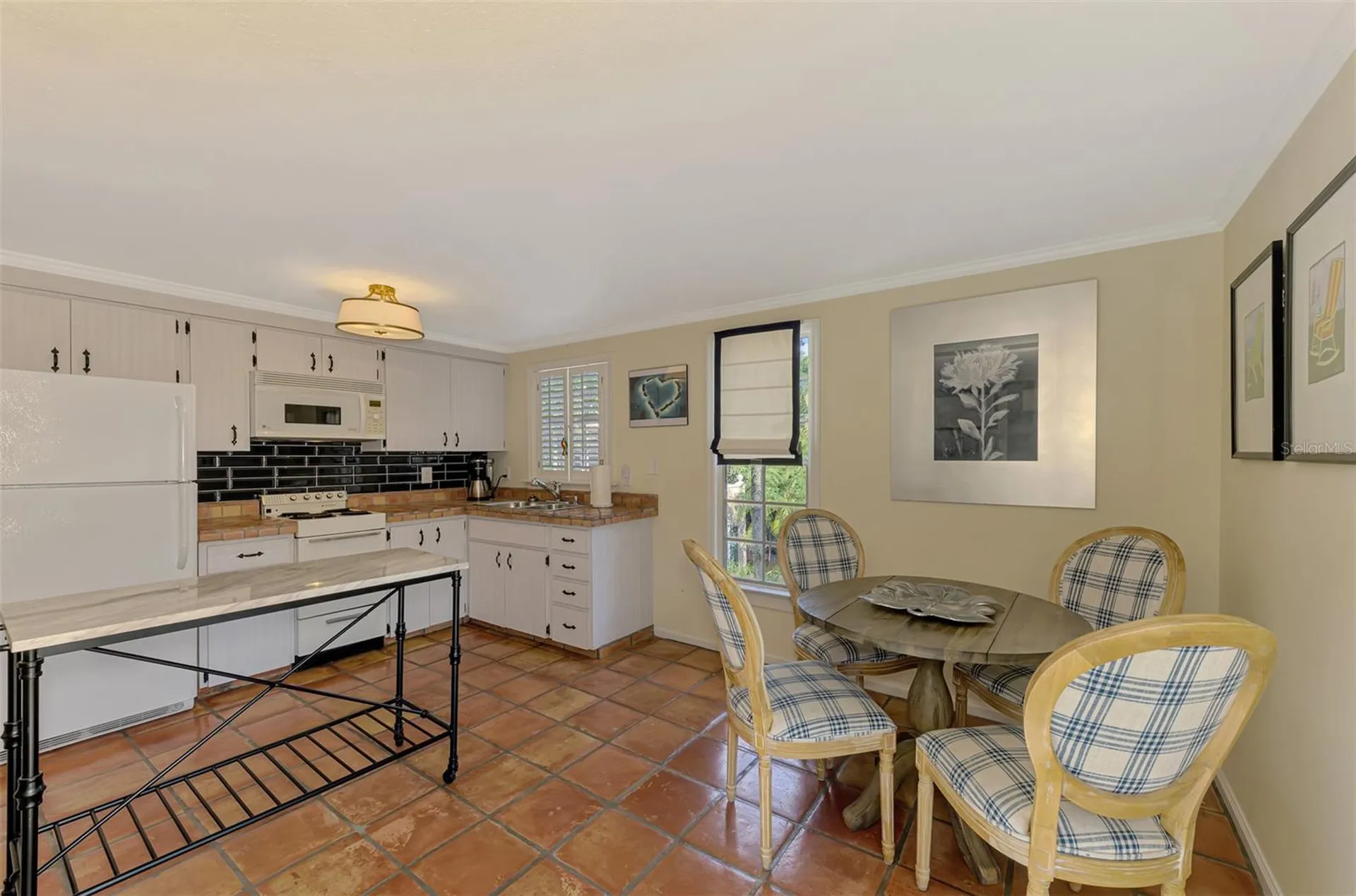 3838 Flores Avenue Sarasota FL 34239
