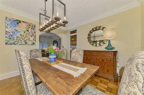 3838 Flores Avenue Sarasota FL 34239