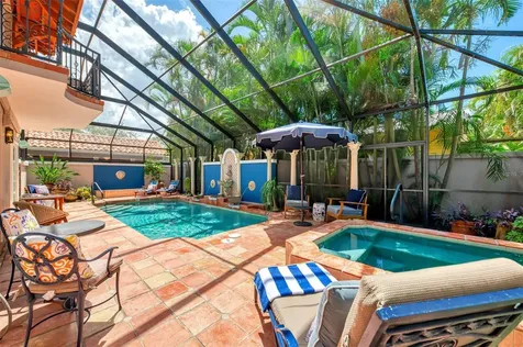 3838 Flores Avenue Sarasota FL 34239