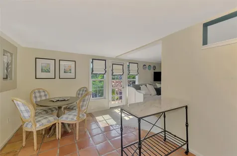 3838 Flores Avenue Sarasota FL 34239