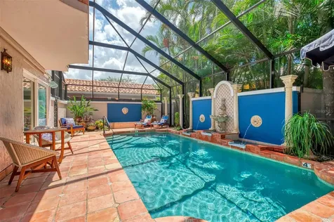 3838 Flores Avenue Sarasota FL 34239