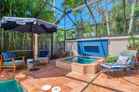 3838 Flores Avenue Sarasota FL 34239