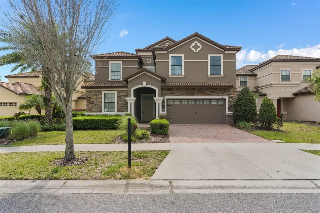 1403 Moon Valley Drive Davenport FL 33896