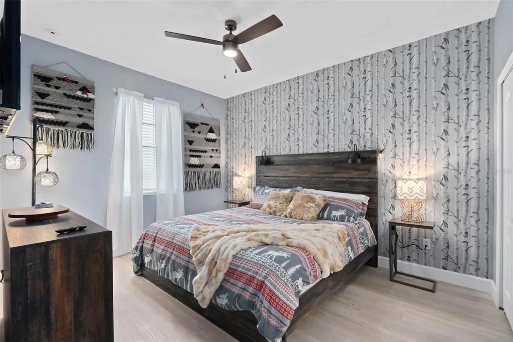 1403 Moon Valley Drive Davenport FL 33896