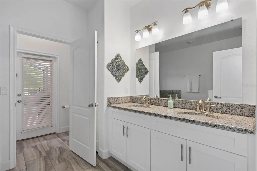 1403 Moon Valley Drive Davenport FL 33896