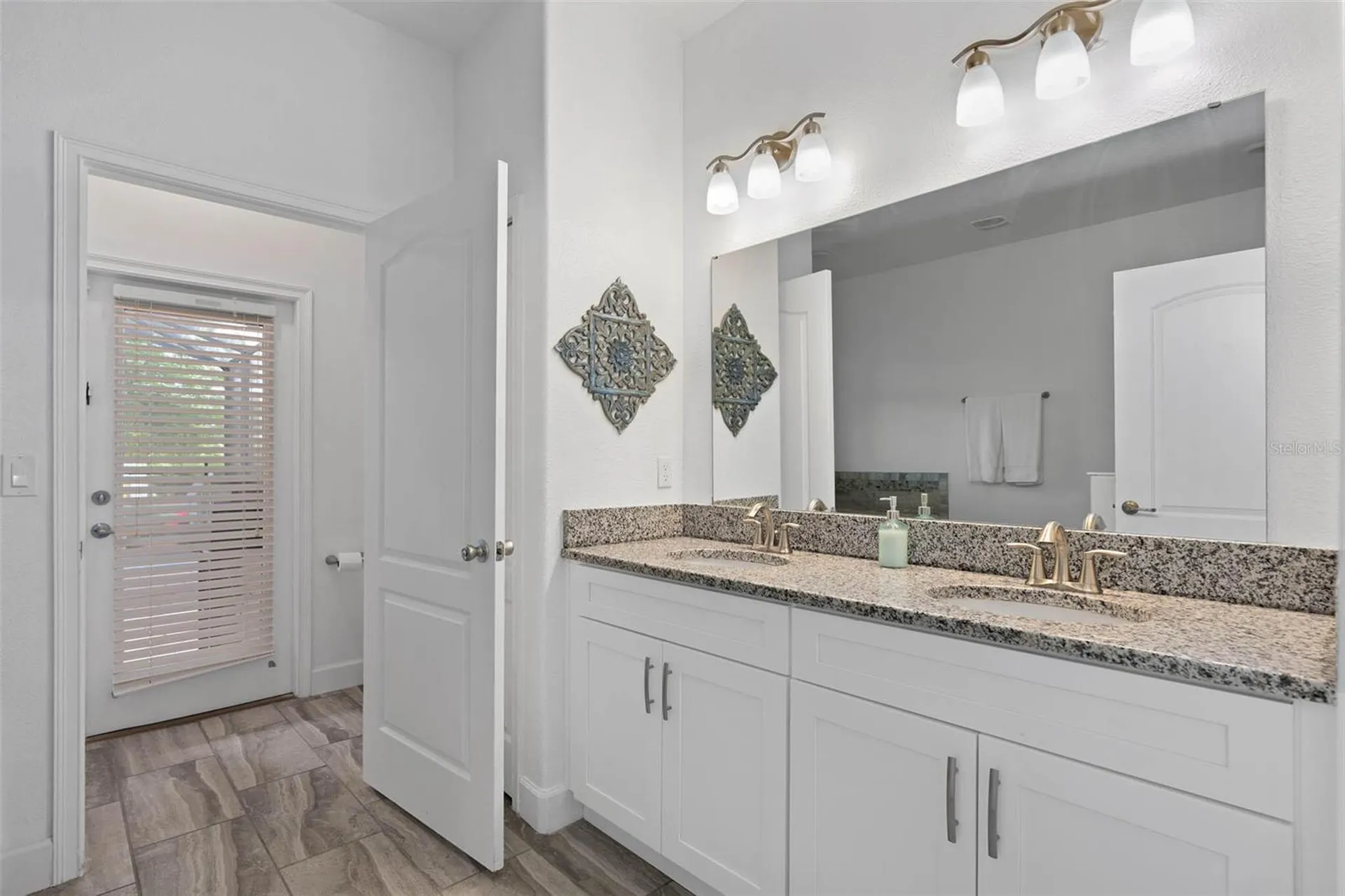 1403 Moon Valley Drive Davenport FL 33896