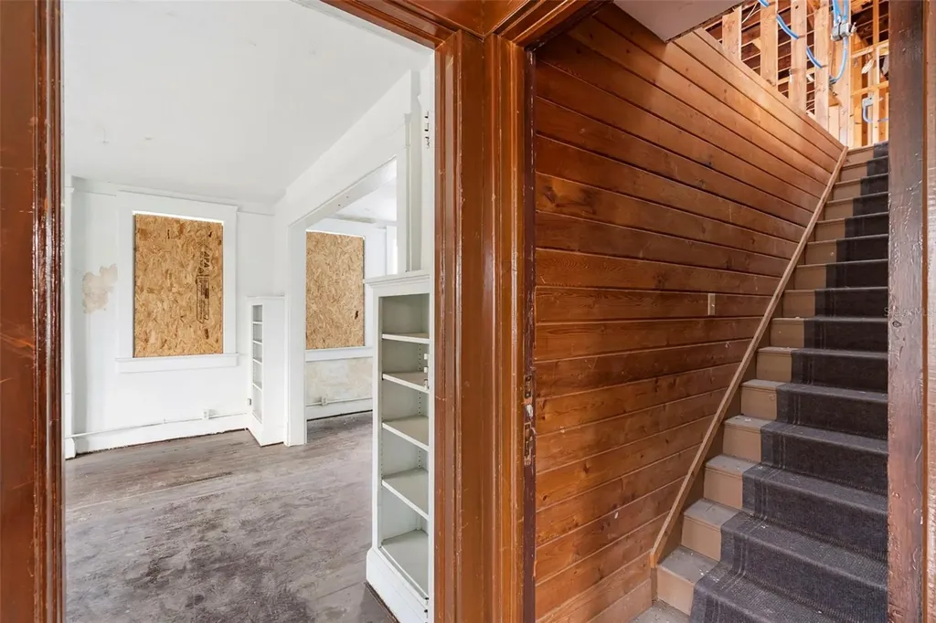 204 Magnolia Street New Smyrna Beach FL 32168