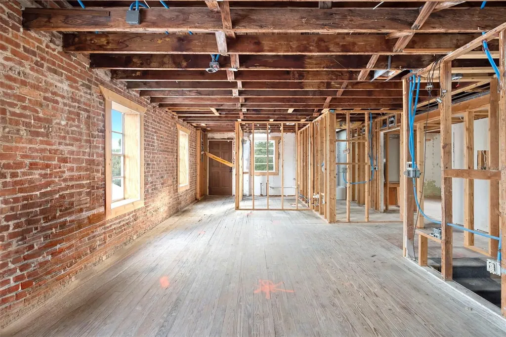 204 Magnolia Street New Smyrna Beach FL 32168