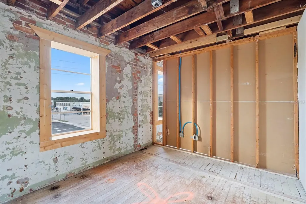 204 Magnolia Street New Smyrna Beach FL 32168