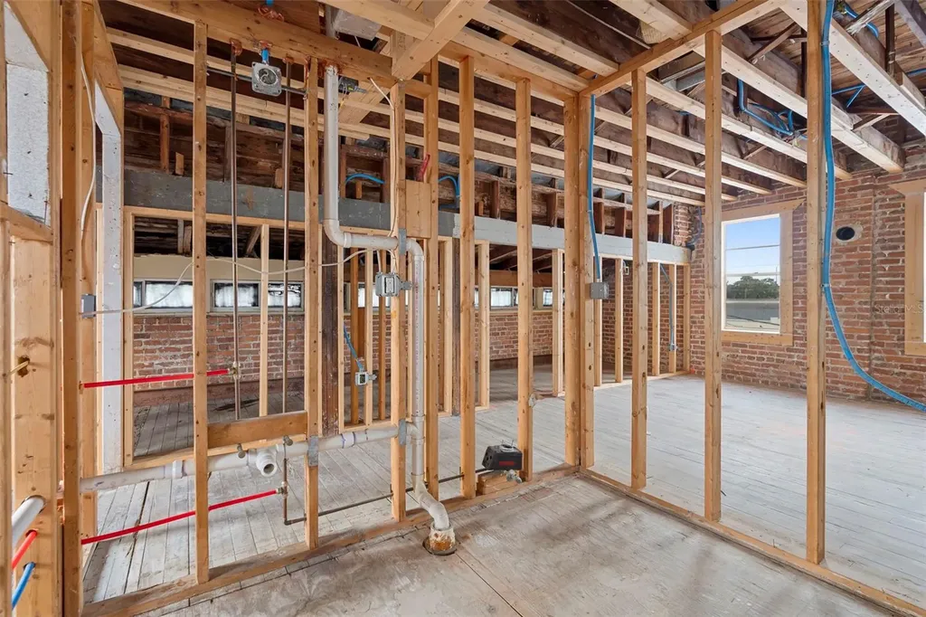 204 Magnolia Street New Smyrna Beach FL 32168